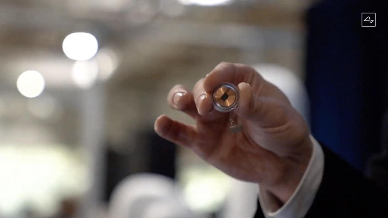 WOW. Bedrijf wil binnenkort eerste hersenimplantaten plaatsen om te communiceren met computers