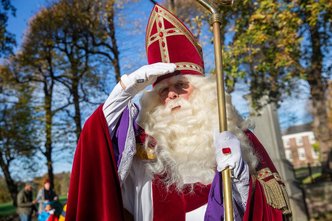 Kinderen belden noodcentrale om ‘Sinterklaas kapoentje’ te zingen