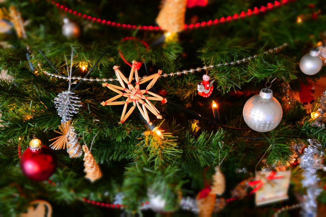 Oh (nee) dennenboom: met deze knotsgekke kerstkitsch fleur je jouw boom op