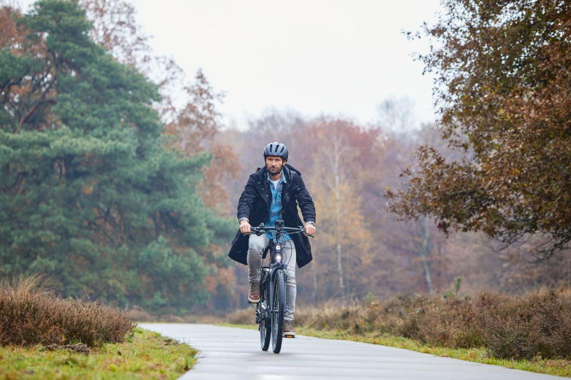 Weer of geen weer: kwart Vlamingen kiest voor fiets