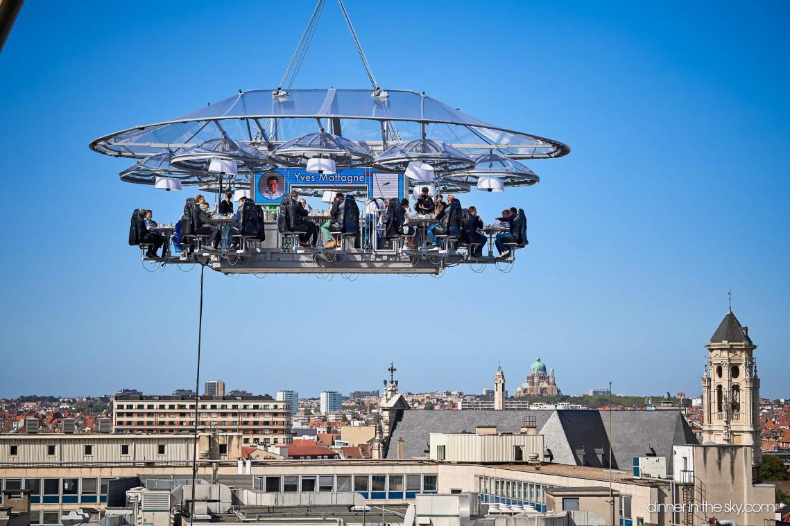 Nieuwe editie ‘Dinner in the sky’ vindt plaats op historische locatie met aangepast thema