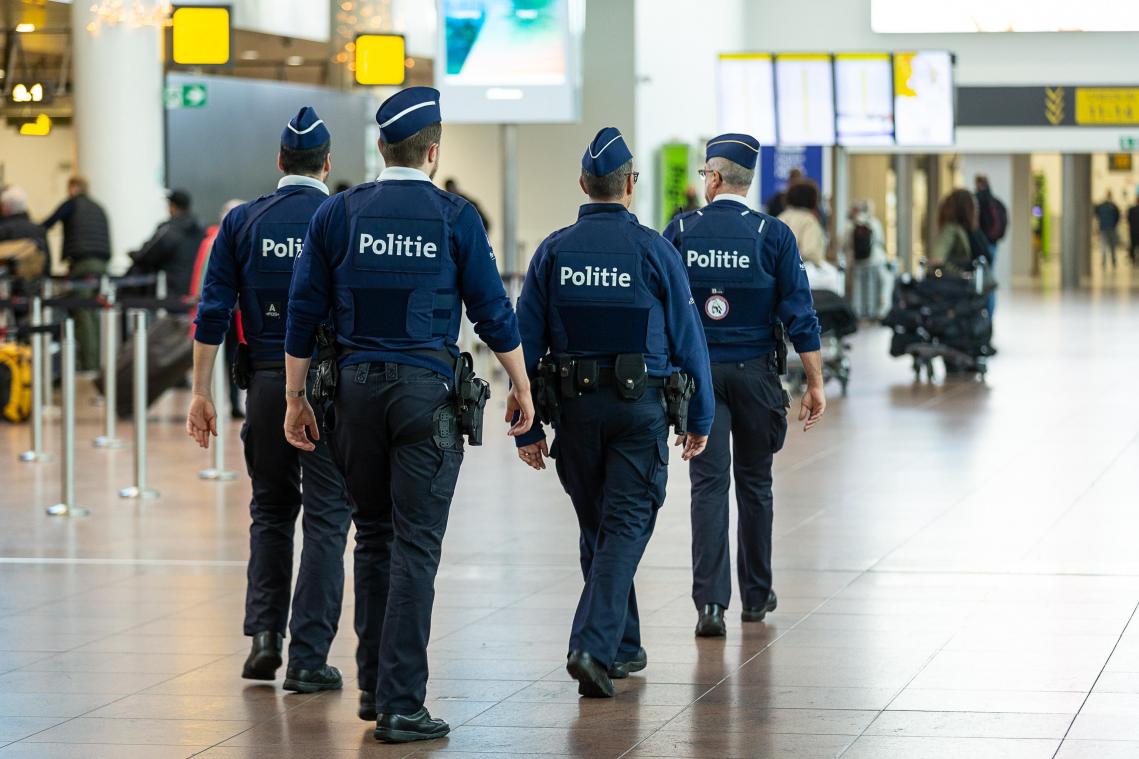 Bevolkingsonderzoek wijst uit: DIT moeten de prioriteiten zijn bij politie volgens Belgen