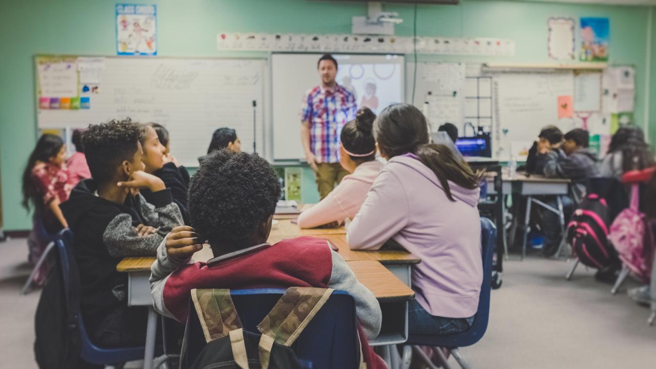 Scholen mogen regelgeving loslaten om lerarentekort aan te pakken