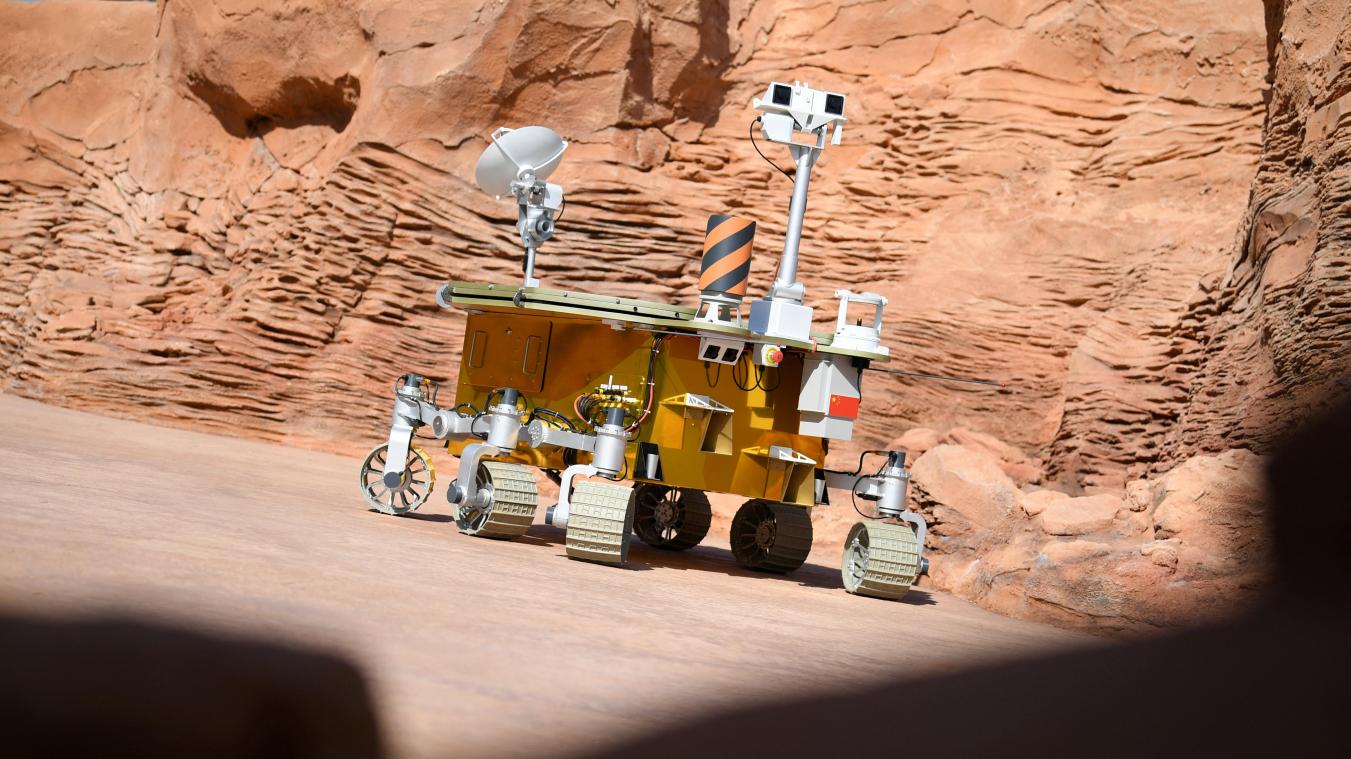 OEPS. Maand na winterslaap nog geen teken van leven van Chinese robotjeep op Mars