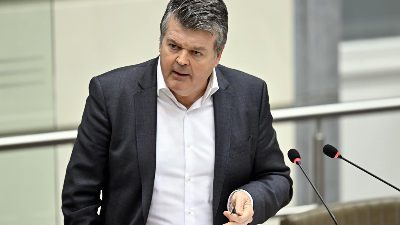 Somers wil vrijwilligerskorps in iedere Vlaamse gemeente