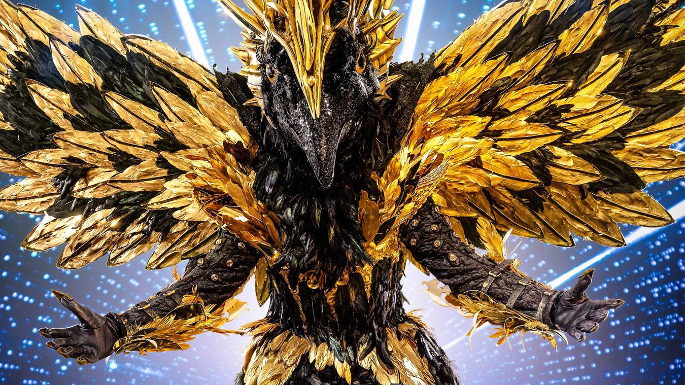 ‘The Masked Singer’-kijkers denken te weten wie Raaf is: «Heel duidelijk te horen!»