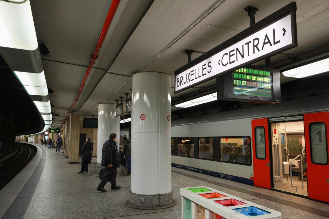 Cliché bevestigd: deze werknemers nemen het meest de trein