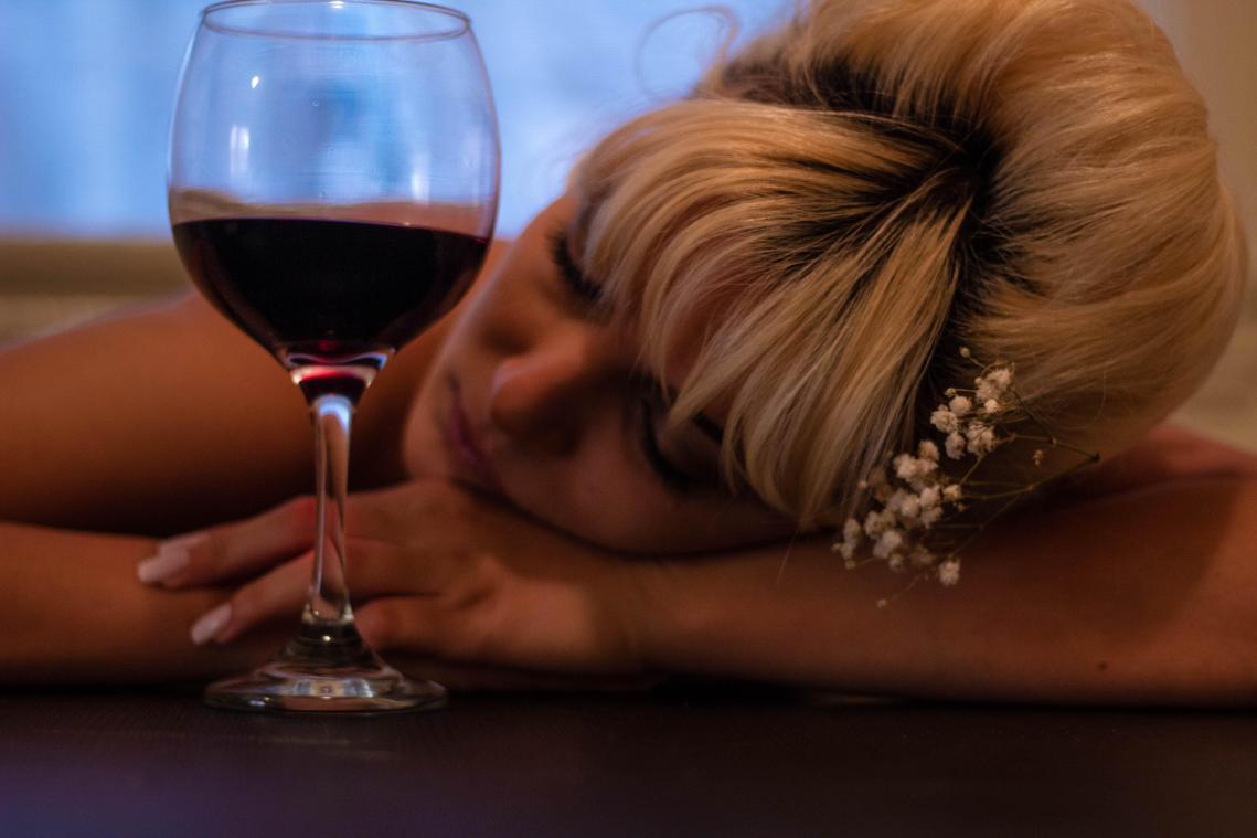 Zelfs gematigd drinken tijdens zwangerschap kan vorm gezicht van kind veranderen