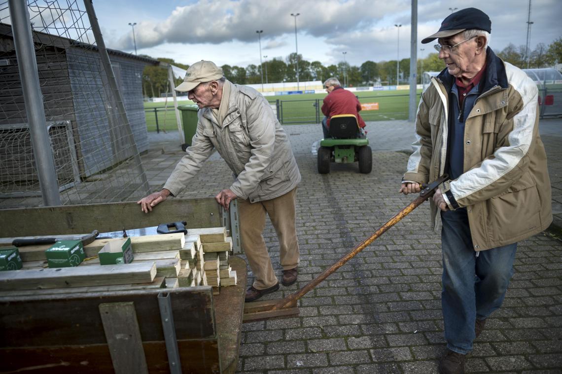 Vlaamse vrijwilligers worden week lang in de bloemetjes gezet