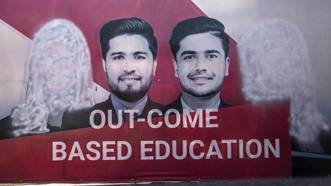 Afghaanse jongens keren terug naar de universiteiten, meisjes blijven thuis