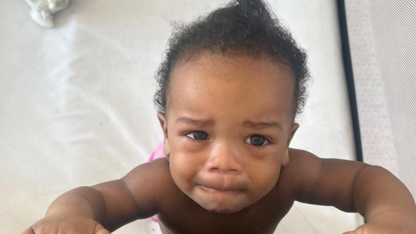 CUTE. Rihanna deelt nieuwe foto van zoontje