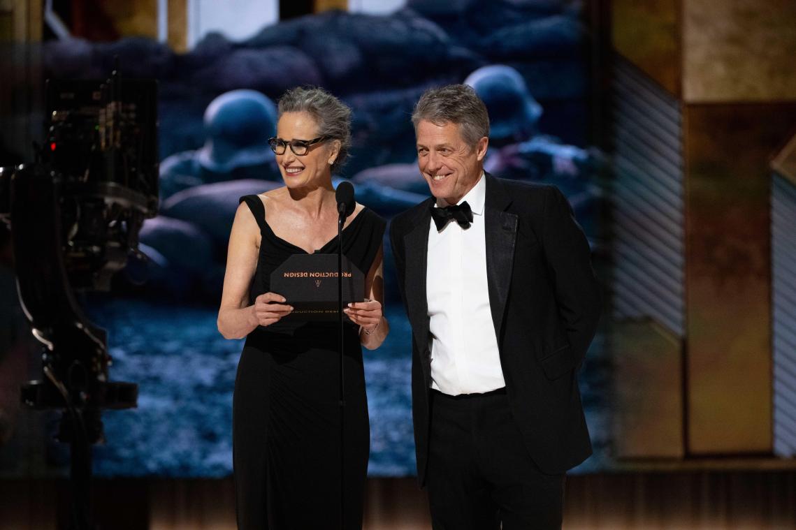 Interview met «onbeschofte» Hugh Grant op rode loper van Oscars gaat viraal: «Wat een lul!» (video)