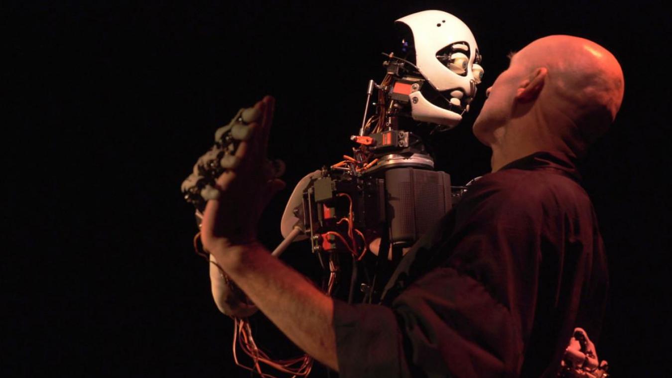 UITTIPS. Paranormaal experiment, theater met robots en een heerlijk Perzisch feest: dit brengt het weekend