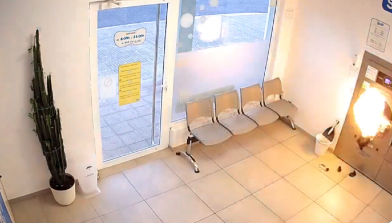OMG. Dit is waarom je de zakken van je kleren moet checken alvorens ze in droogtrommel te steken (video)