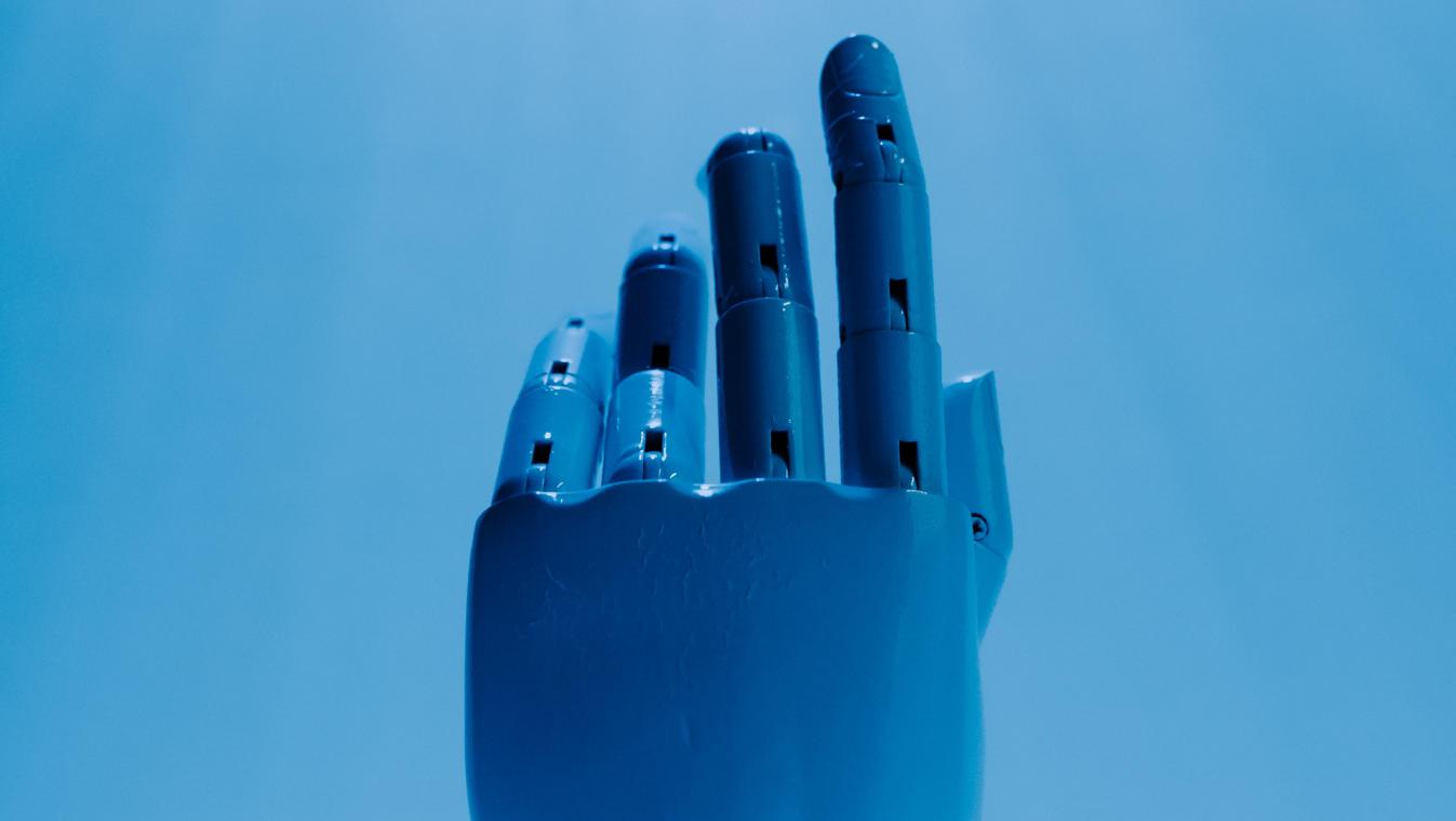 Innovatieve robot UZ Brussel maakt operaties tot twintig keer nauwkeuriger