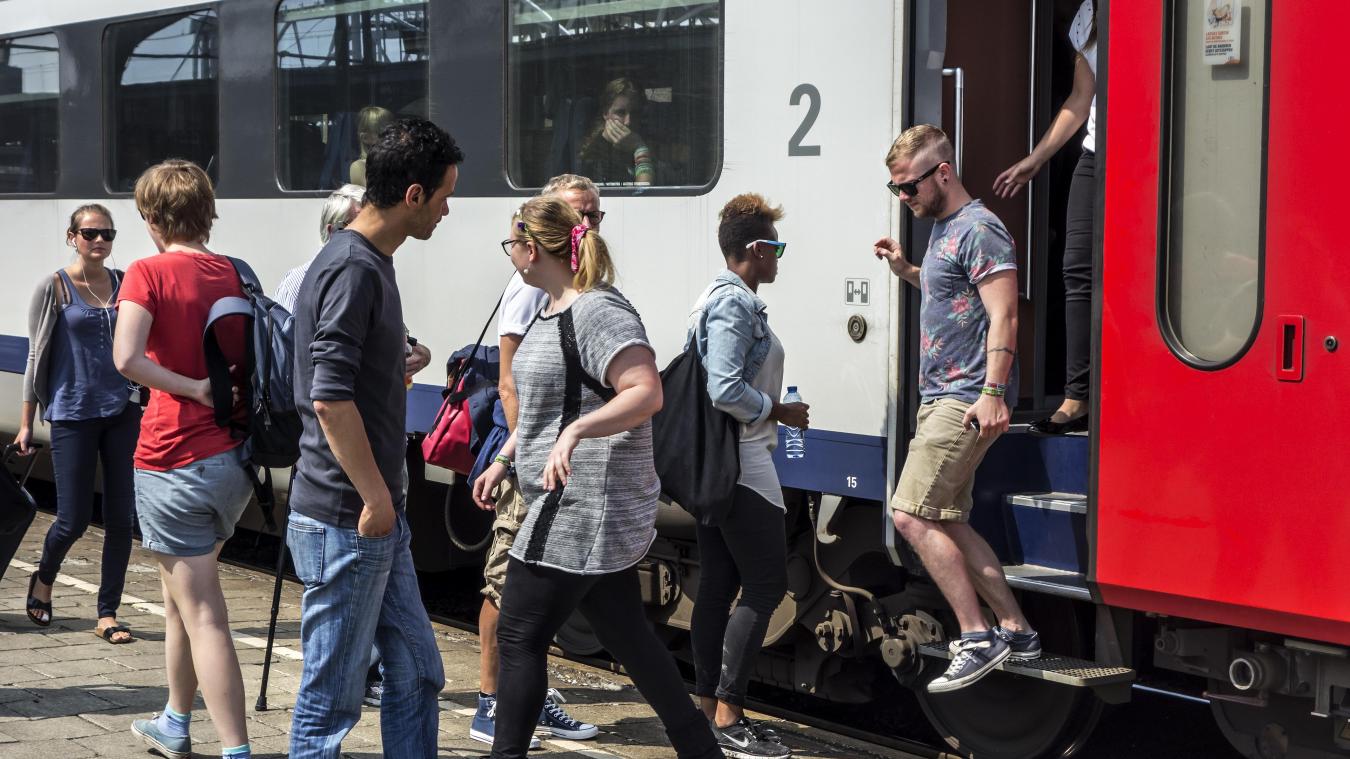 Tot na 1 uur ’s nachts treinen uit Antwerpen tijdens weekendnachten