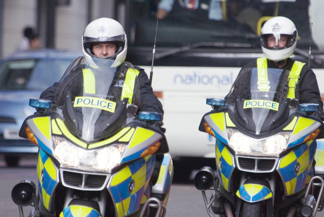 Britse politie houdt chauffeur aan die 50 jaar rondreed zonder rijbewijs