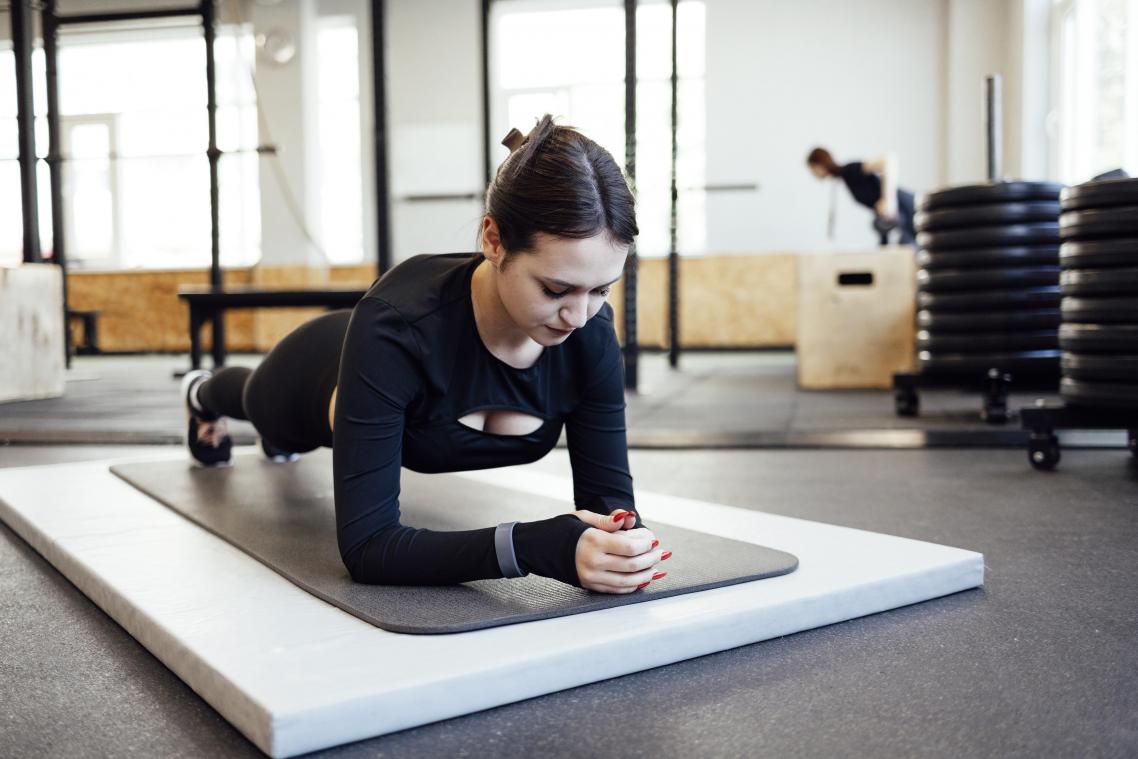 Voel je je altijd geïntimideerd in de fitness? TikTok heeft een geniale hack