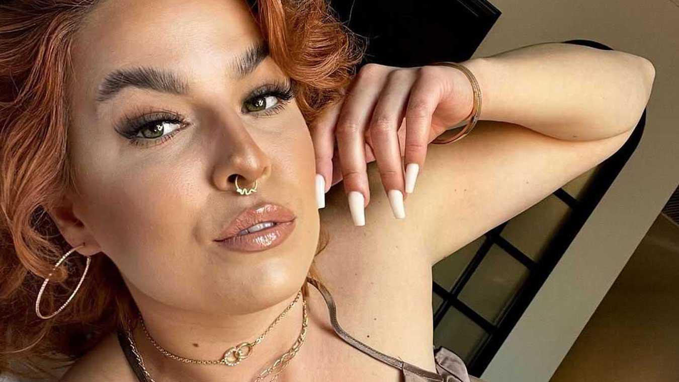 Model houdt van halfnaakt zonnen: «Als mensen naar me staren, hoop ik dat ze leuk vinden wat ze zien»