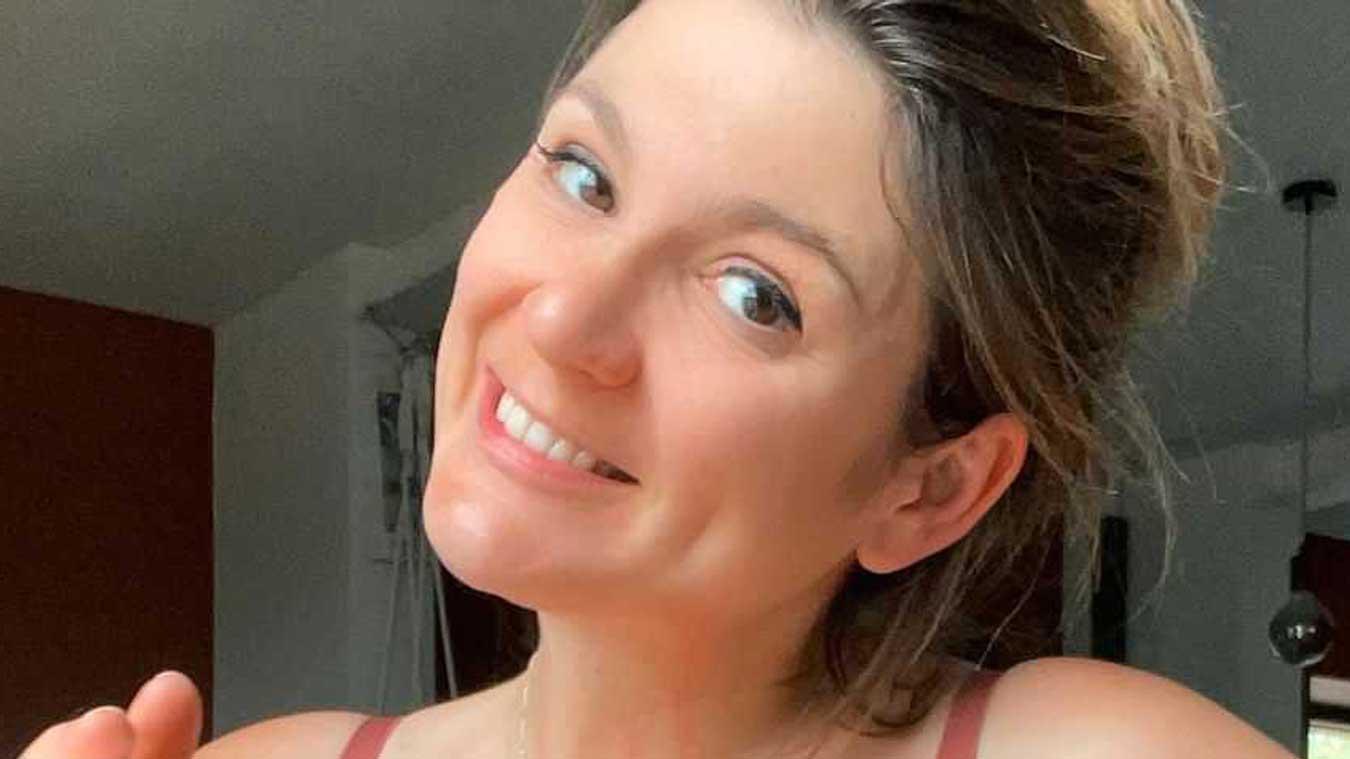 Nasrien Cnops deelt borstvoedingsfoto: «Ik heb nu de borsten van Pamela Anderson»