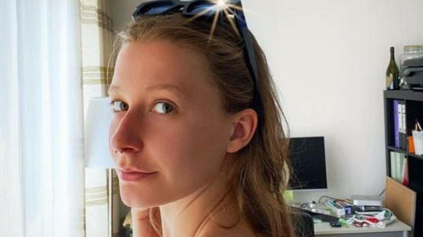 Miss België-kandidate wil stemmen ronselen met... naaktfoto’s (foto’s)