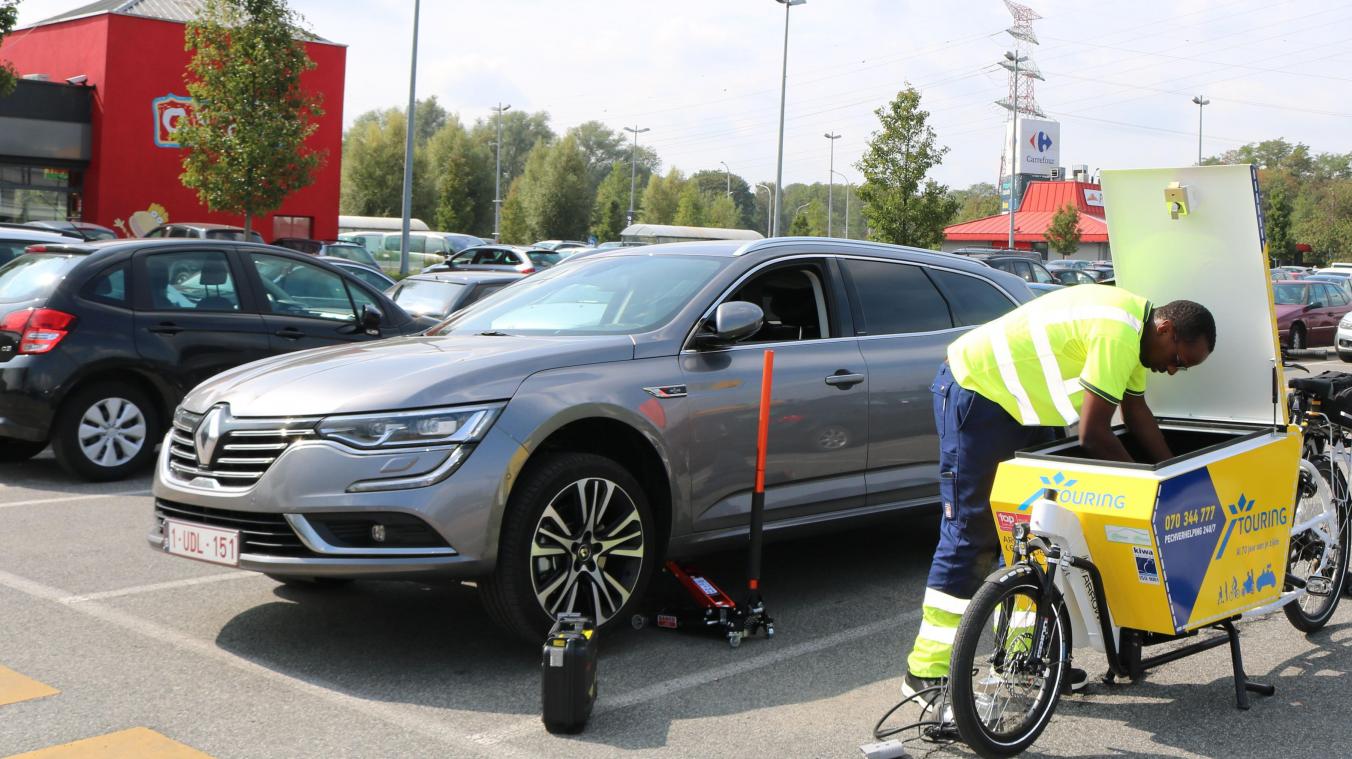 Touring ontving in juli kwart meer oproepen voor reisbijstand: Vooral bosbranden spelen grote rol