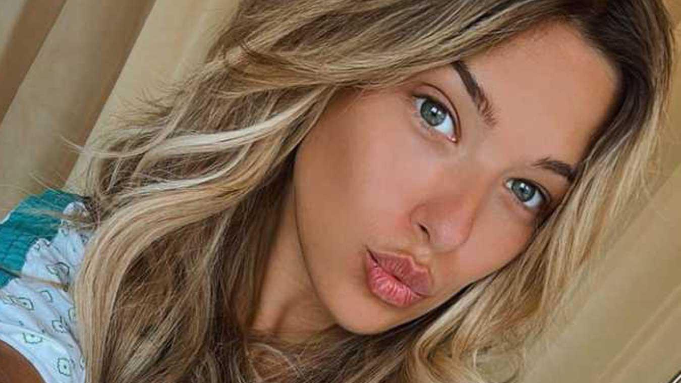 ‘K2 zoekt K3’-finaliste Amy Courtens ondergaat pijnlijke behandeling: «Hopen dat zwelling oké blijft» (foto)