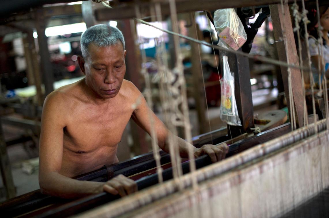 DIT modemerk gaat inkopen in Myanmar «uitfaseren» wegens misstanden in fabrieken