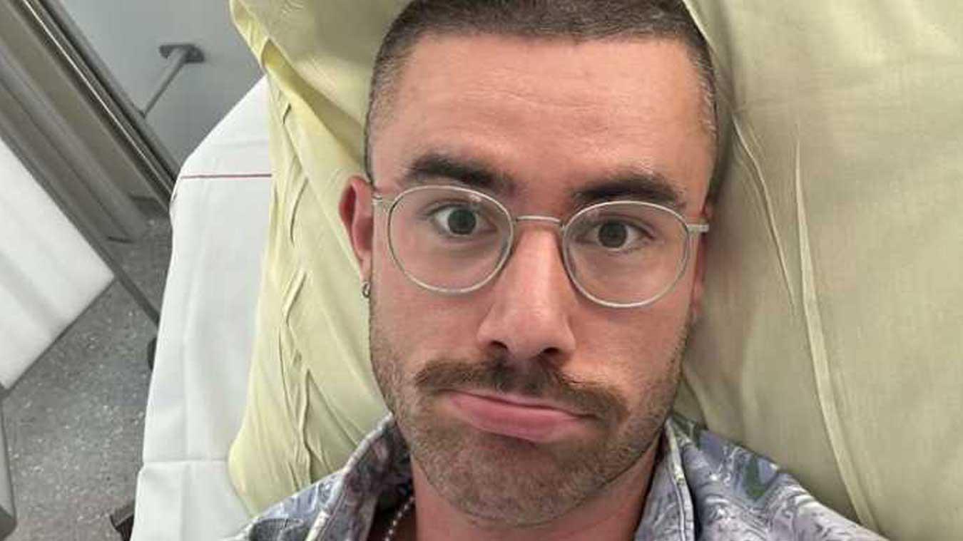 Influencer Jonatan Medart even opgenomen op spoed: «Ik begon te draaien en viel flauw»