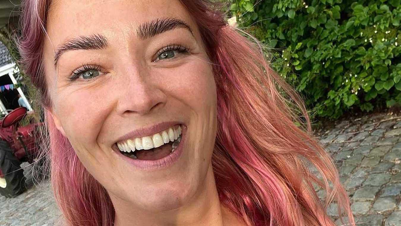 ‘Big Brother’-presentatrice Geraldine Kemper geniet halfnaakt van de zon: «Je ziet er goed uit!» (foto)