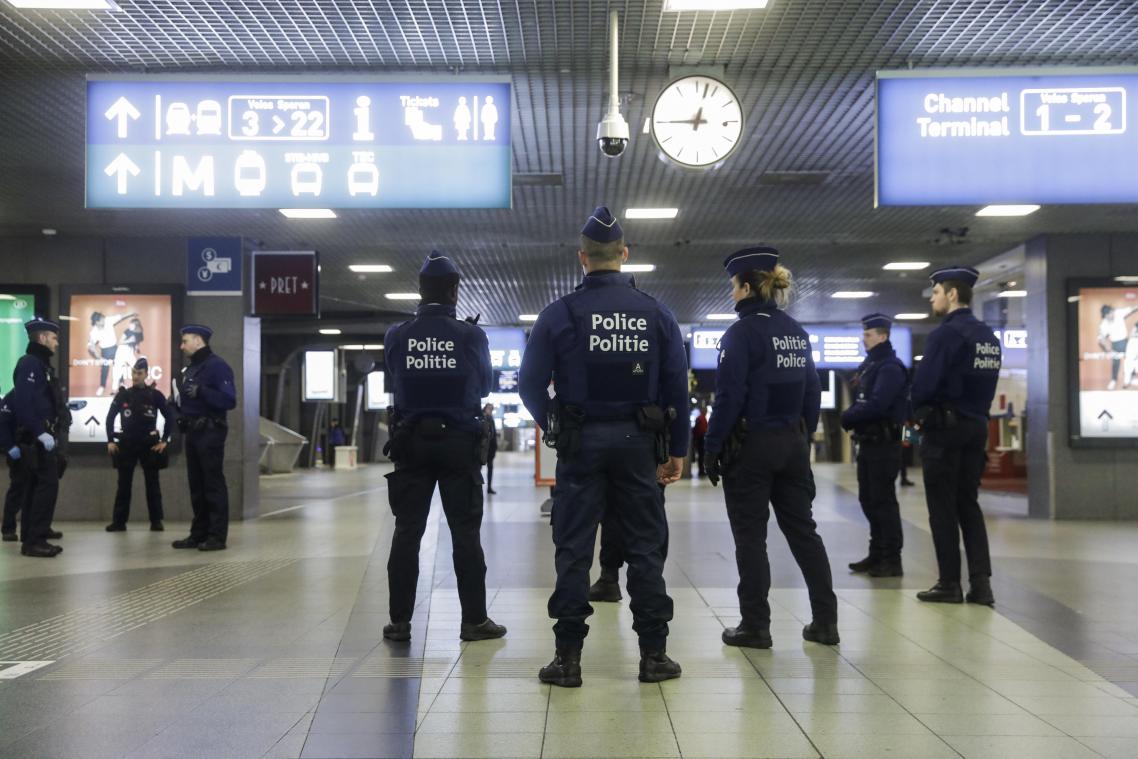 Crisiscentrum neemt leiding over om situatie rond Brussel-Zuid te verbeteren