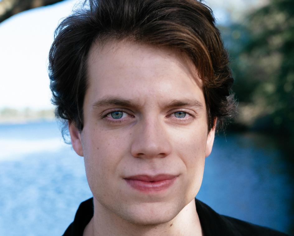 SPOT ON. Caspar Auwerkerken: «Ik hoop een eigen wereld te scheppen waarin enkel plaats is voor schoonheid»