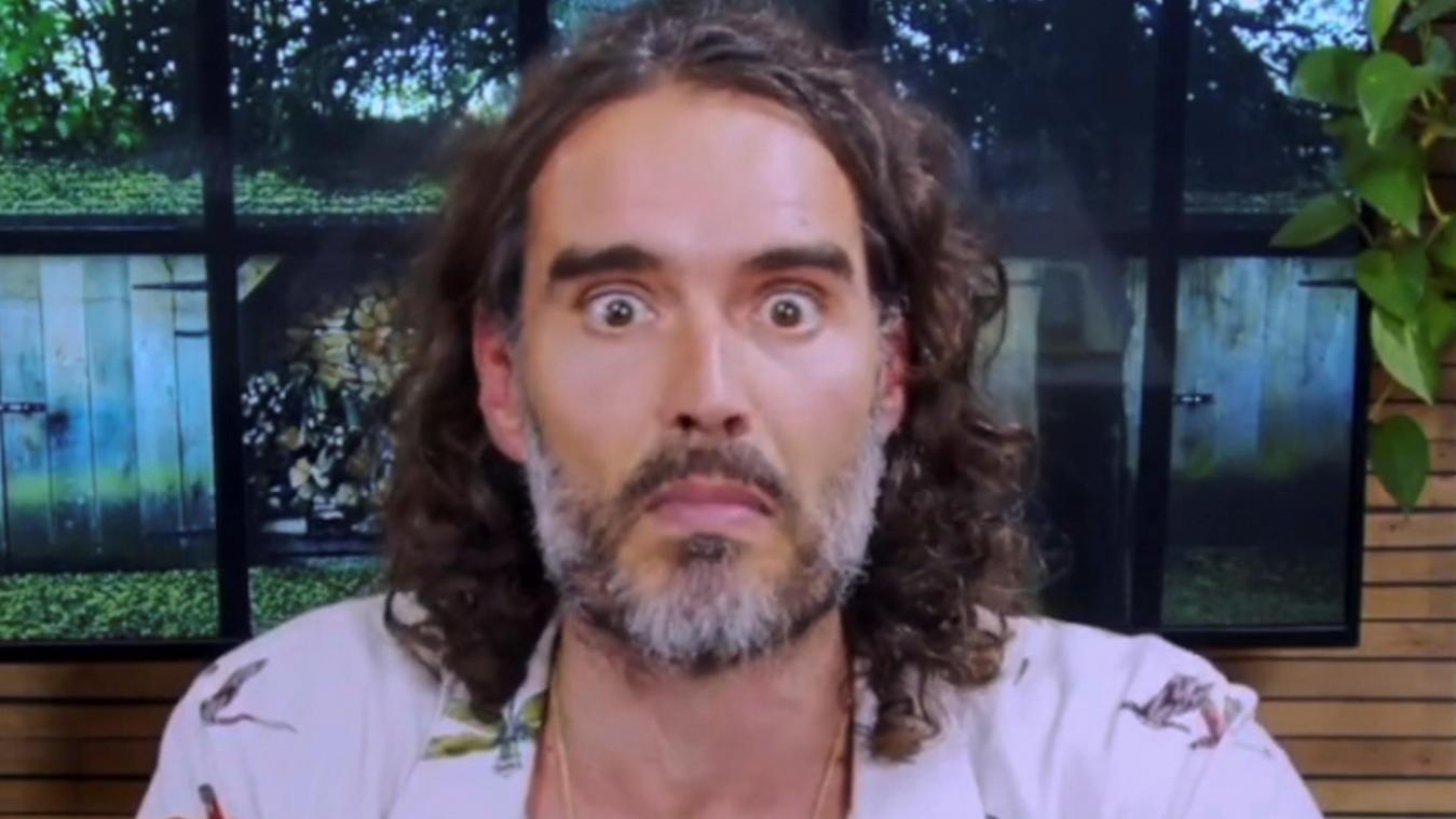 Britse komiek Russell Brand door meerdere vrouwen beschuldigd van seksueel wangedrag