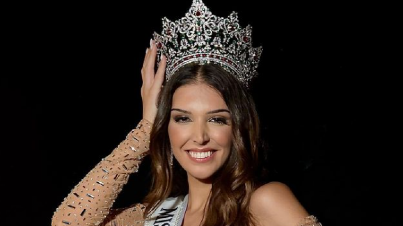 Trans vrouw tot Miss Portugal gekroond