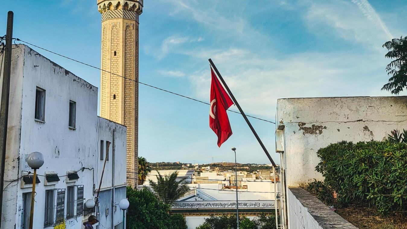 OEPS. Franse vrouw zit 3 weken onterecht vast in Tunis in plaats van Belgische vrouw