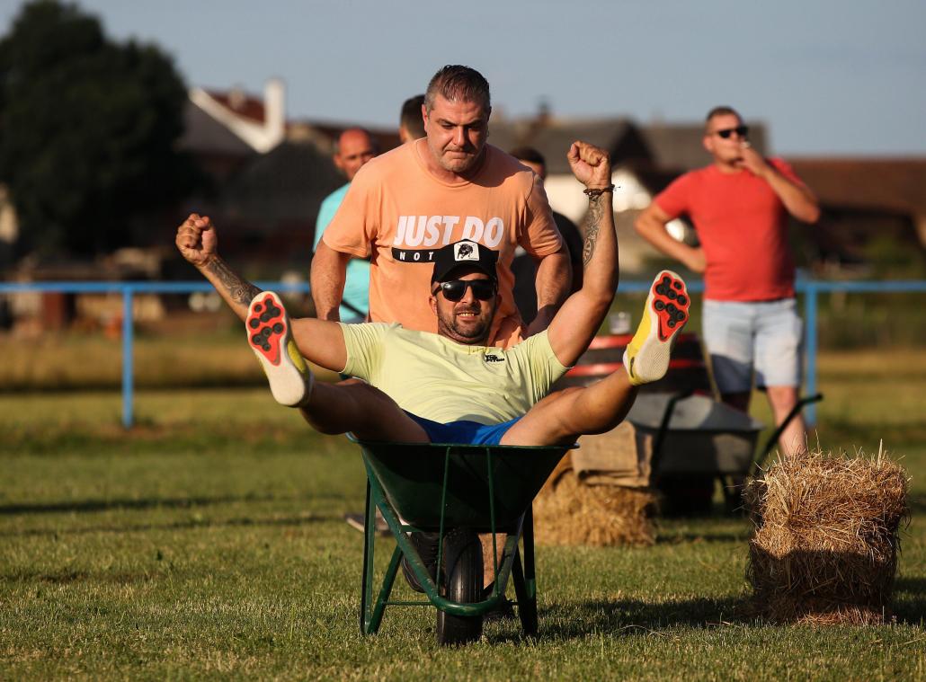 Selfies met alligators en bierbuik-sumoworstelen: Florida organiseert eerste ‘Florida Man Games’