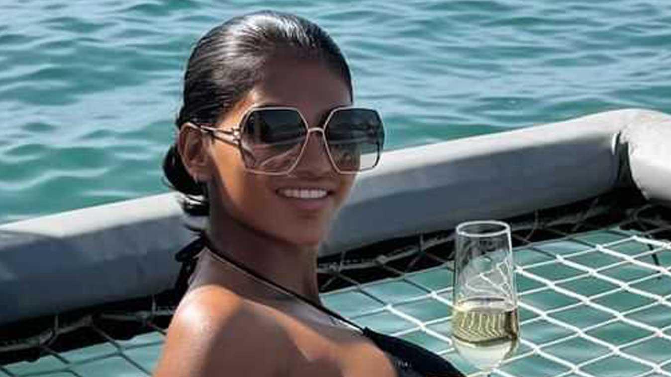Aisha uit ‘The Sky is the Limit’ verbaast volgers in bikini: «Natuurlijke schoonheid!» (foto)