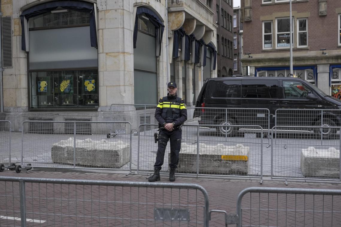Medewerkers Nederlandse antiterreurdienst en politie opgepakt voor lekken staatsgeheimen