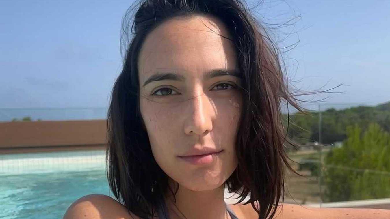 Antwerpse dj Amelie Lens toont bolle buik: «Je bent zo mooi zwanger!» (foto’s)