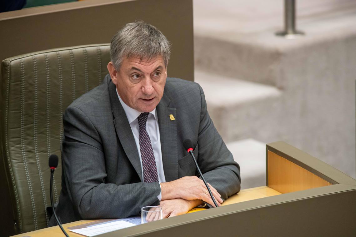 Jambon opnieuw kandidaat-minister-president, maar: «De bal ligt in het kamp van Vlaams Belang»