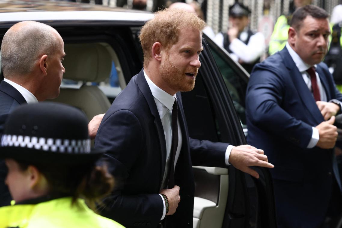 Prins Harry was slachtoffer van hacking en krijgt schadevergoeding