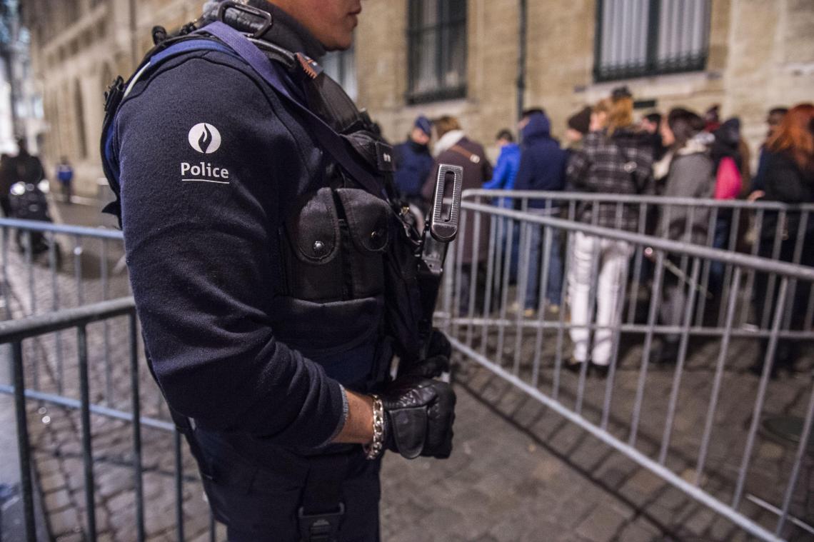 Brusselse hulpdiensten maken zich op voor oudejaarsnacht: Verbod op vuurwerk, crisiscentrum actief en extra middelen