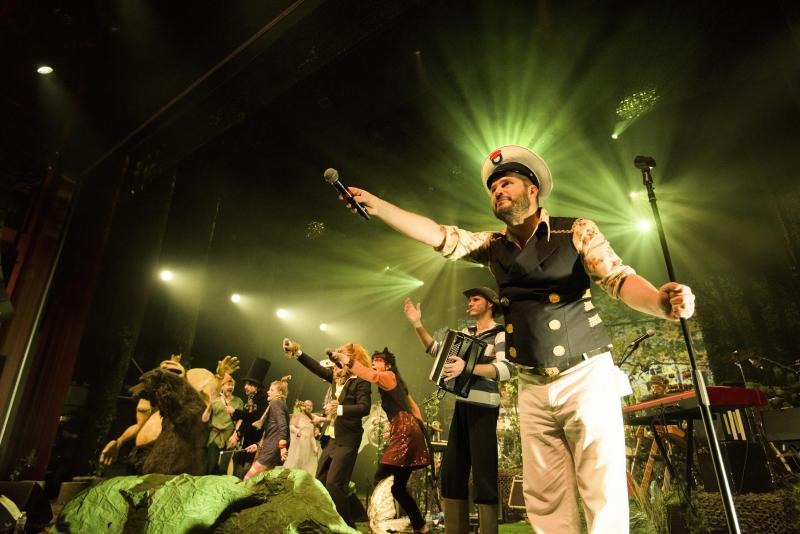 Kapitein Winokio Bereconcerten
26 december 2015
AB Brussels
photo: Alex Vanhee
Kapitein Winokio: Berenconcerten met Theater Froefroe, Mauro Pawlowski, Lucas Van den Eynde & Nele Goossens