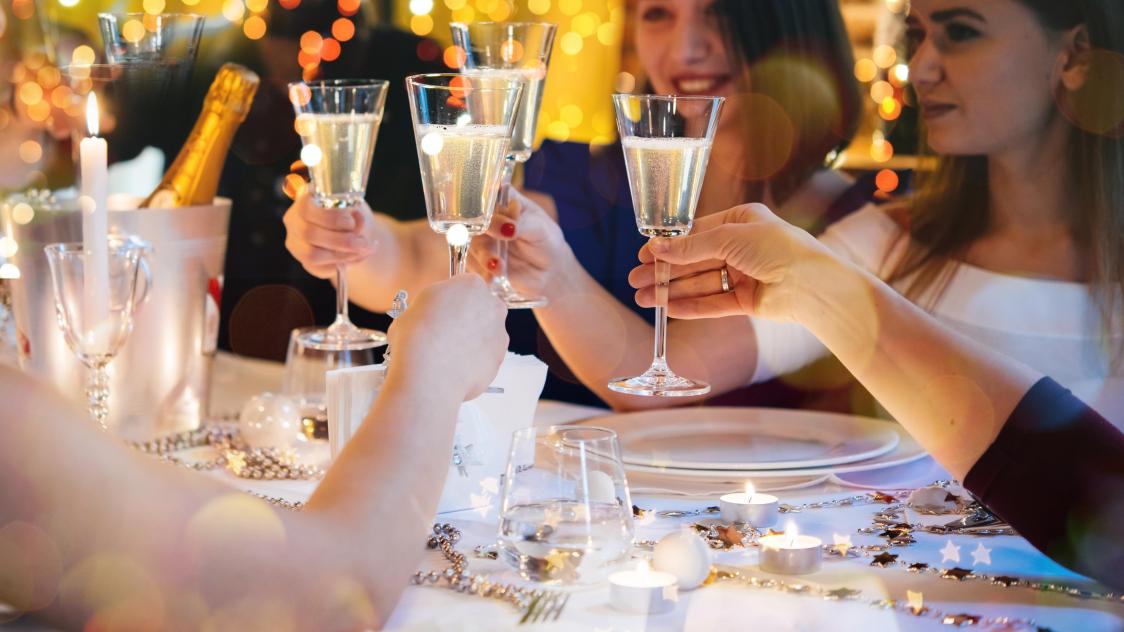 Picture Dinner table 69759599_l