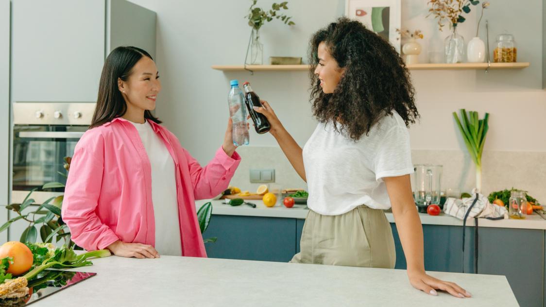 pexels-yaroslav-shuraev-8844896