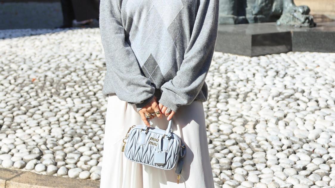 Brits model Pixie Geldof tijdens de Miu Miu Show op Paris Fashion Week.