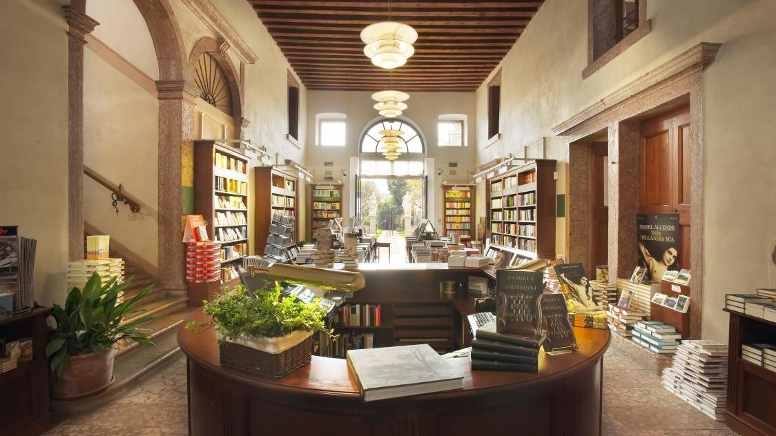 Libreria Palazzo Roberti