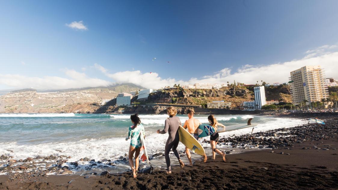 deporte_surf_playa_martianez_puerto de la cruz_PUERTODELACRUZSURFMARTIANEZ4