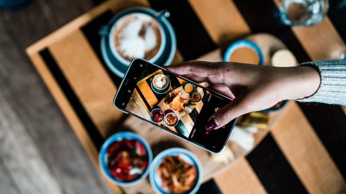 steve-daniel-PWlf4B38YJ8-unsplash