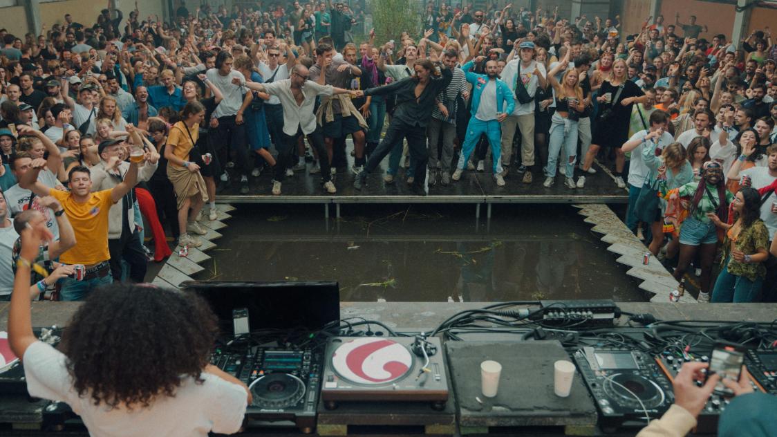 B9730735436Z.1_20220427190324_00